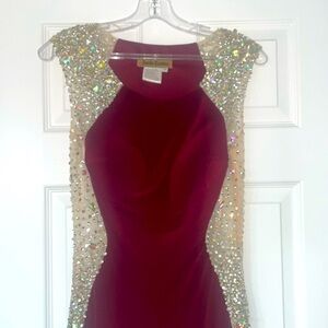Elegant Gown - Maroon